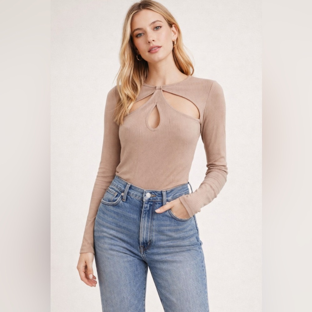 ASTR the label Revole Ribbed Beige Open back/front Abasas Body Suit